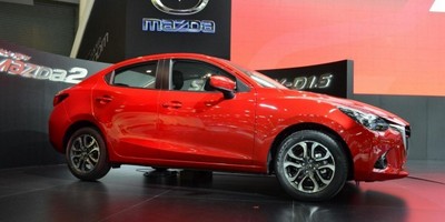 Седан Mazda2 dj многом повторяет модели Mazda3 и Mazda6