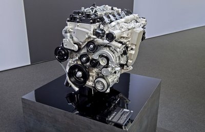 Двигатель Skyactiv-X высокого сжатия