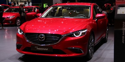 Седан Mazda6 2015 модельного года